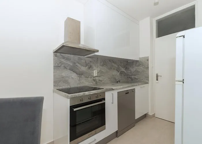 Violet Apartment Makarska